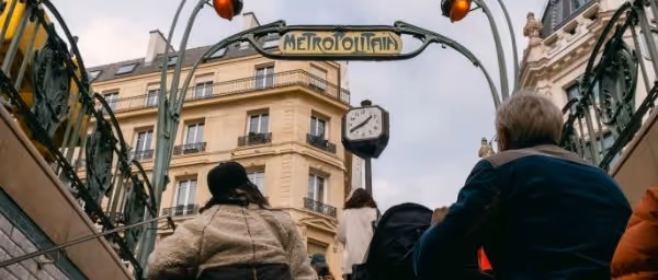 Chiropractie pour Professionnels Actifs à Paris - Impact du stress urbain